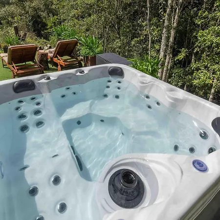 Σπίτι διακοπών Cave House In Fontanales With Jacuzzi & Views *